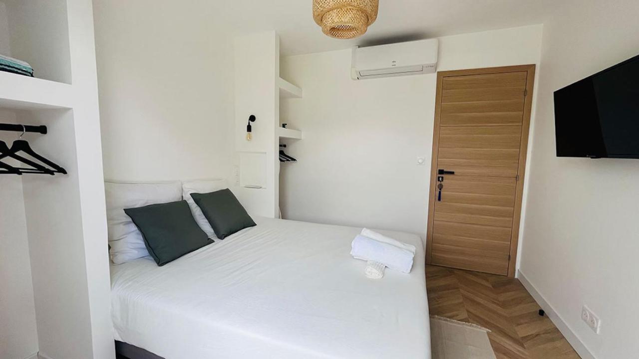 Villa Holistika : Bed And Breakfast / Pool / Air Conditioning/ Mont Faron Toulon Dış mekan fotoğraf