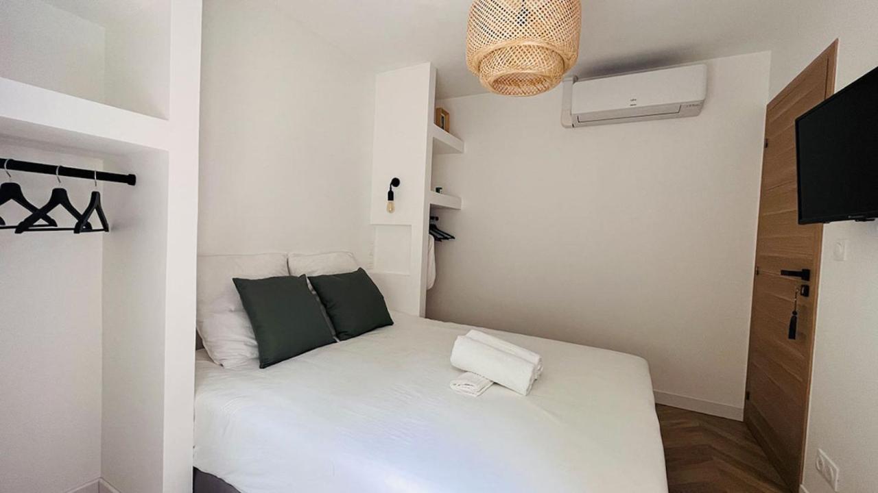 Villa Holistika : Bed And Breakfast / Pool / Air Conditioning/ Mont Faron Toulon Dış mekan fotoğraf